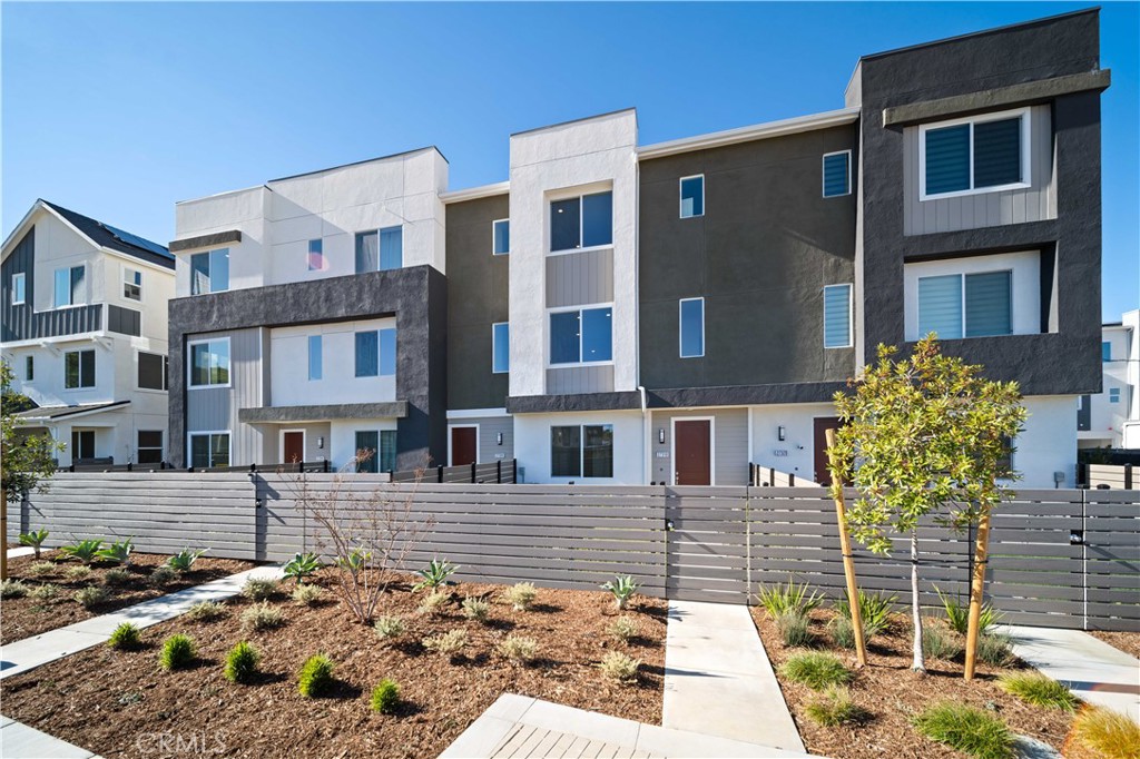 27318 Bear Creek Lane, Valencia, CA 91381 — photo 1
