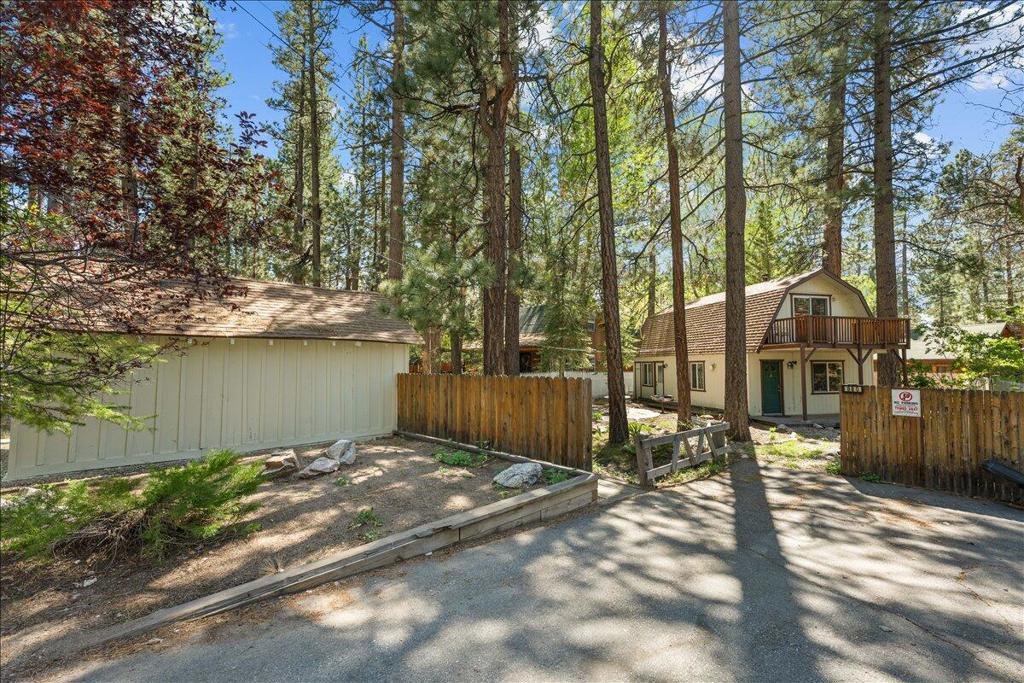 880 Jaybird Lane, Big Bear, CA 92315 — photo 1