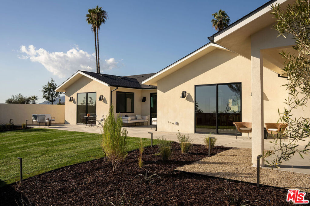 3458 Monterosa Drive, Altadena, CA 91001 — photo 1