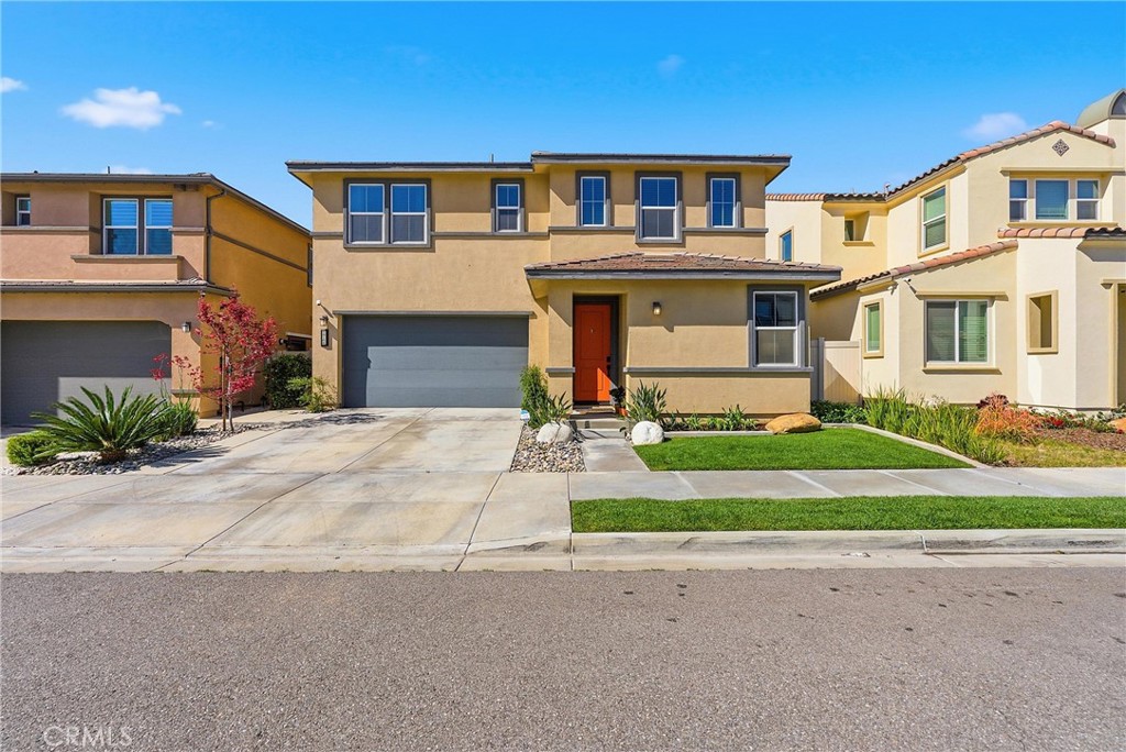 18106 Meridian, Saugus, CA 91350 — photo 1