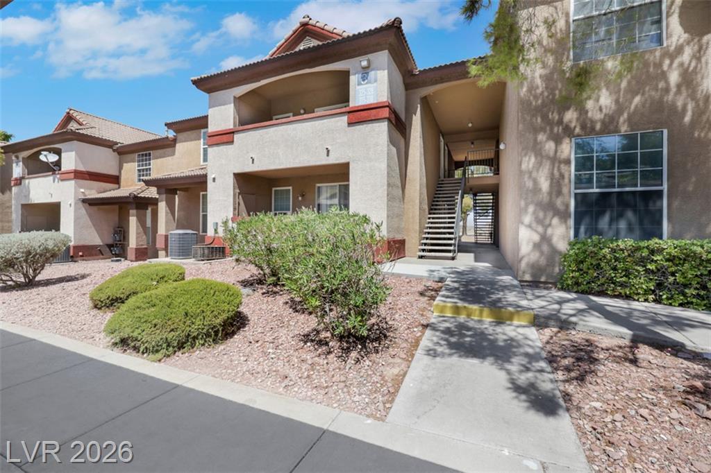 231 West Horizon Ridge Parkway, Henderson, NV 89012 — photo 1