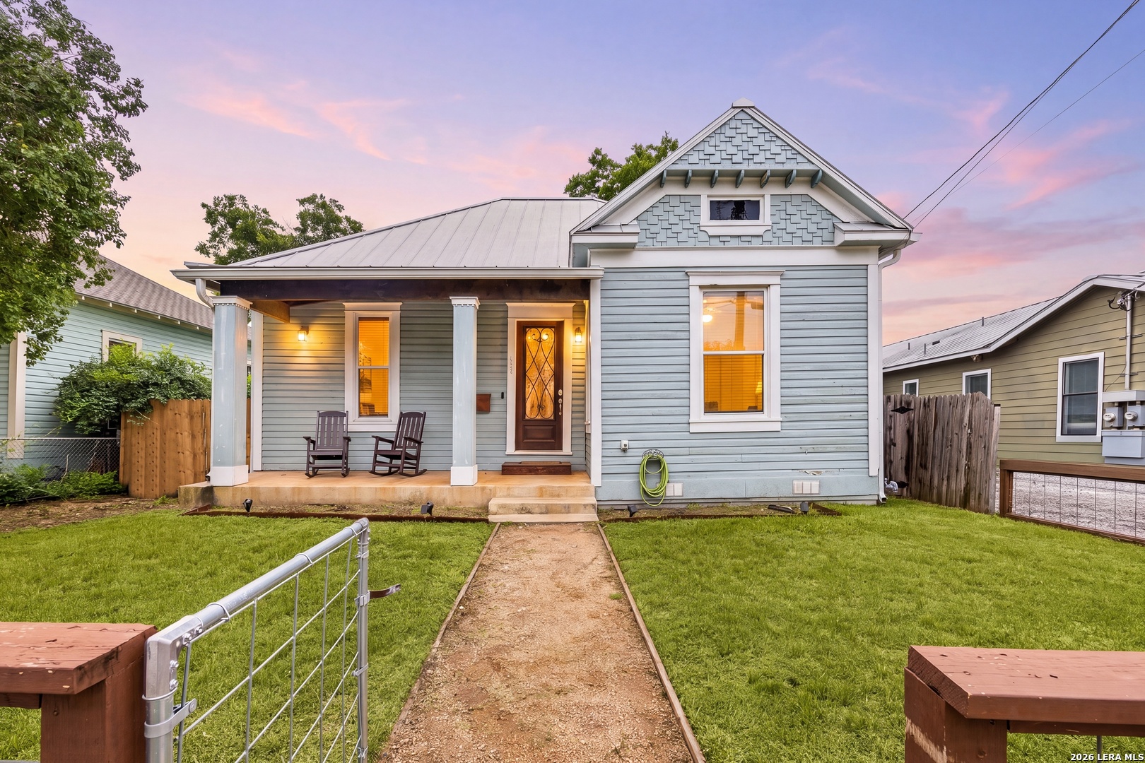 122 Vitra Pl, San Antonio, TX 78210 — photo 1