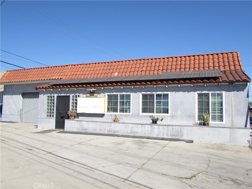 1540 W Olympic