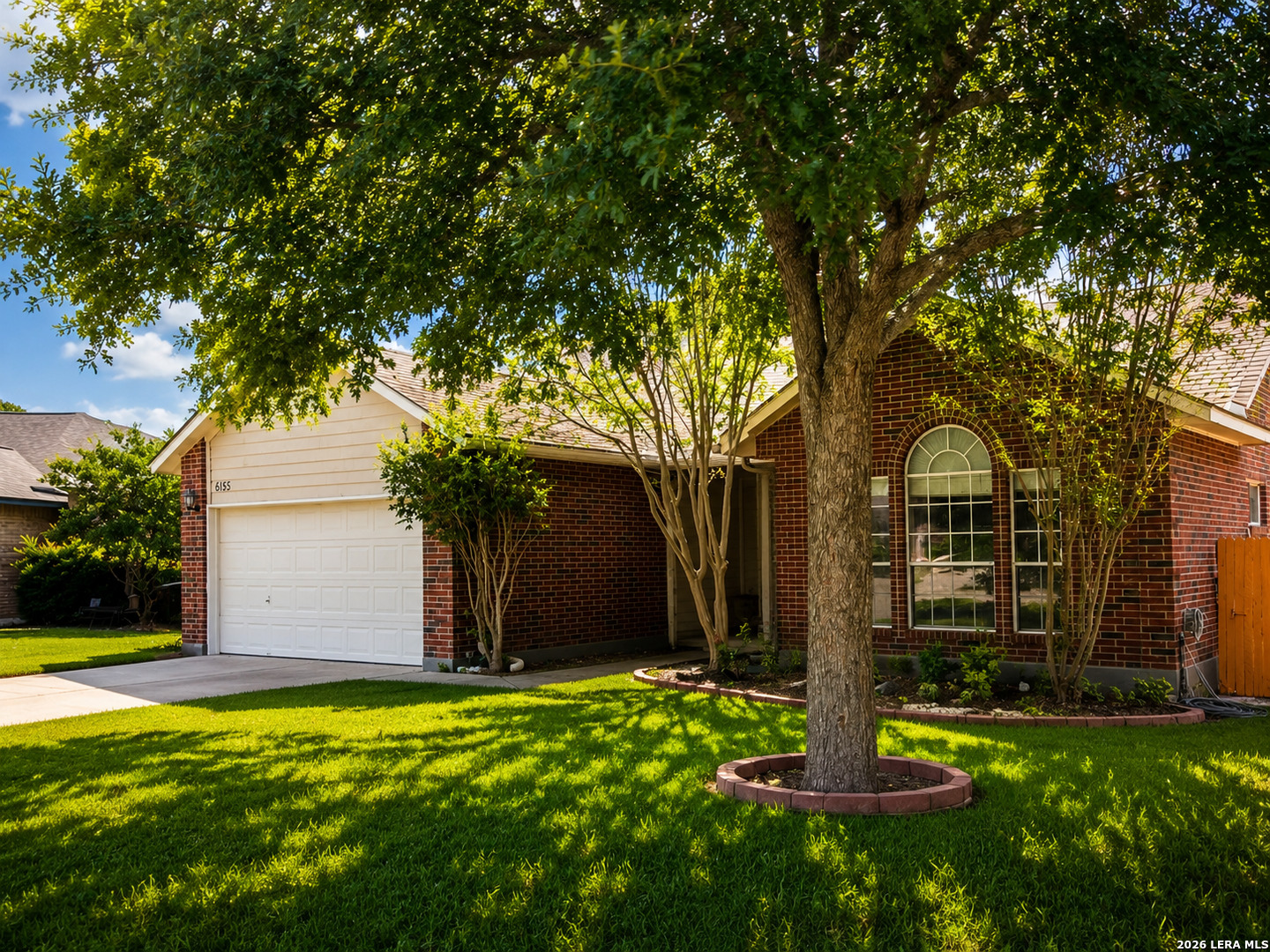 6155 HERITAGE PLACE DR, San Antonio, TX 78240 — photo 1