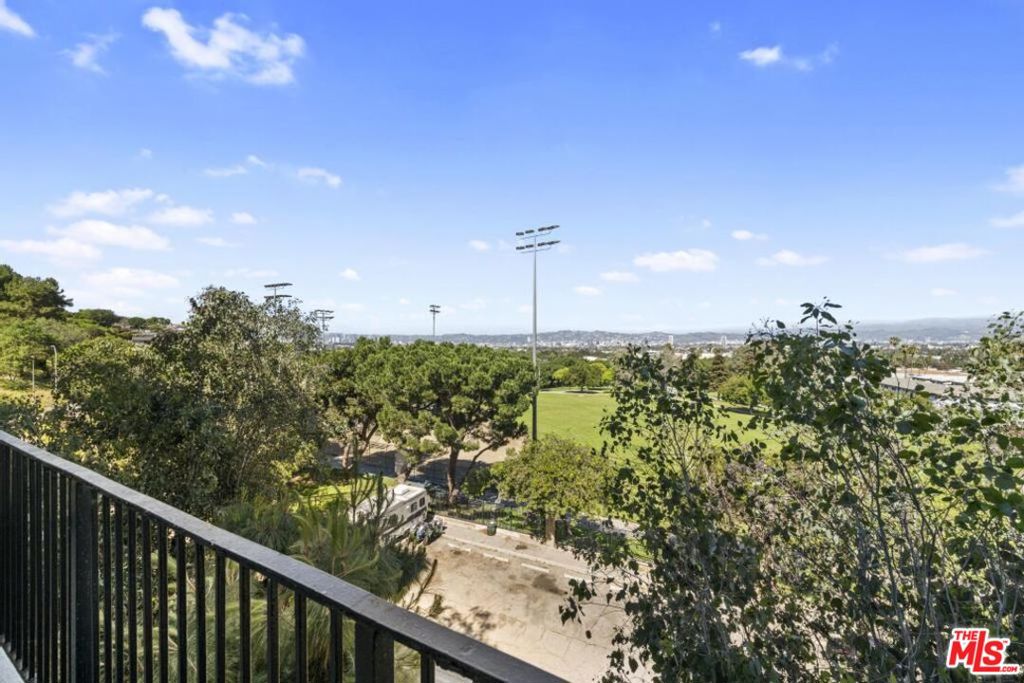 4749 Don Ricardo Drive, Los Angeles, CA 90008 — photo 1