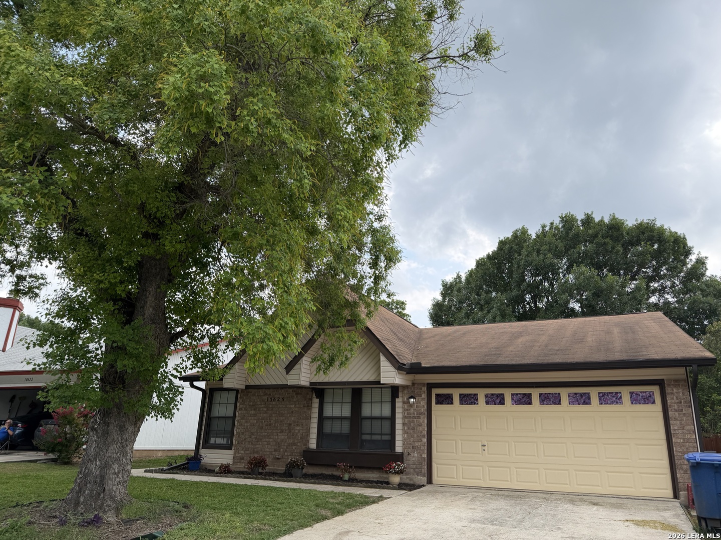 10626 Horn Blvd, San Antonio, TX 78240 — photo 1
