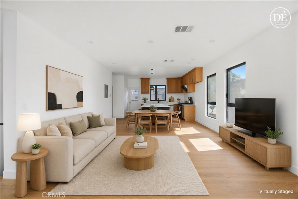 10156 Regent, Los Angeles, CA 90034 — photo 1