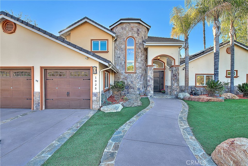 1025 N Horseshoe Bend, Walnut, CA 91789 — photo 1