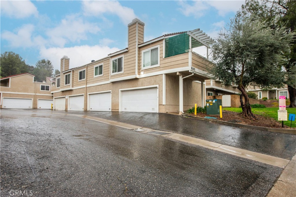 31321 The Old G, Castaic, CA 91384 — photo 1