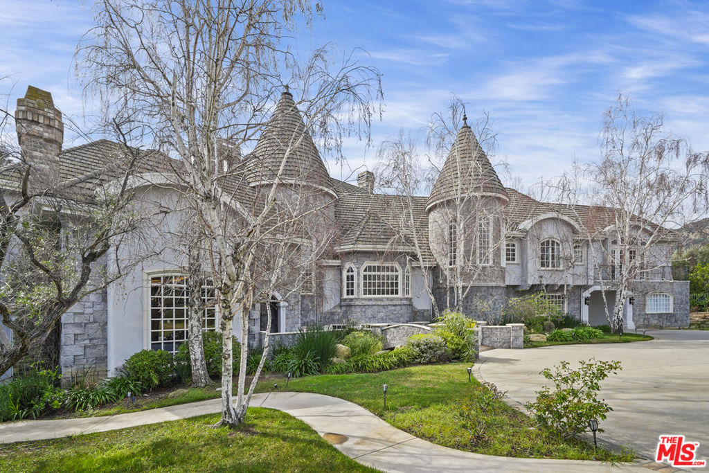 22510 La Quilla Drive, Chatsworth, CA 91311 — photo 1