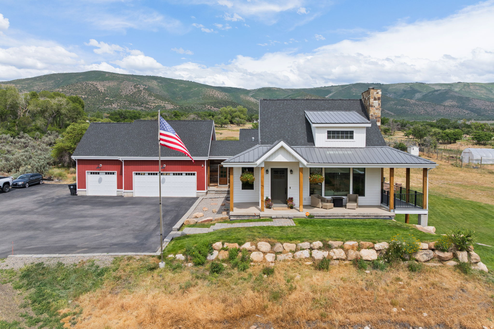 333 S STARKS LN, Wallsburg, UT 84082 — photo 1