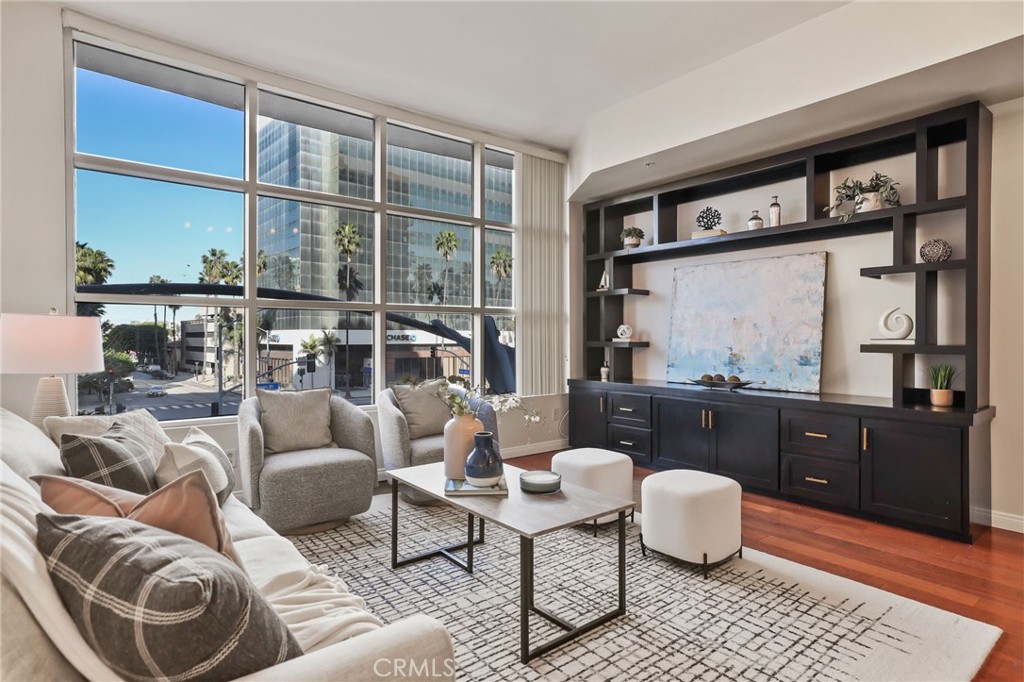 388 E Ocean Boulevard 305, Long Beach, CA 90802 — photo 1