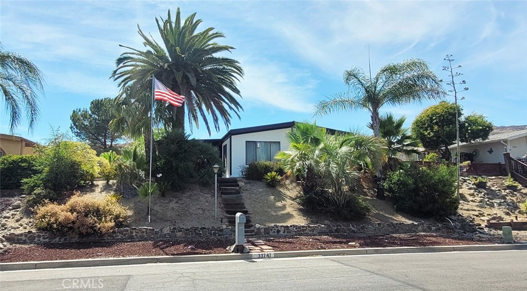 33747 The Farm Road, Wildomar, CA 92595 — photo 1