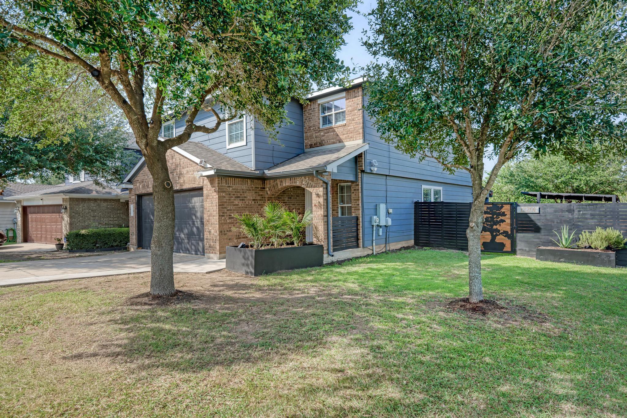 12201 Paloma Blanca, Del Valle, TX 78617 — photo 1
