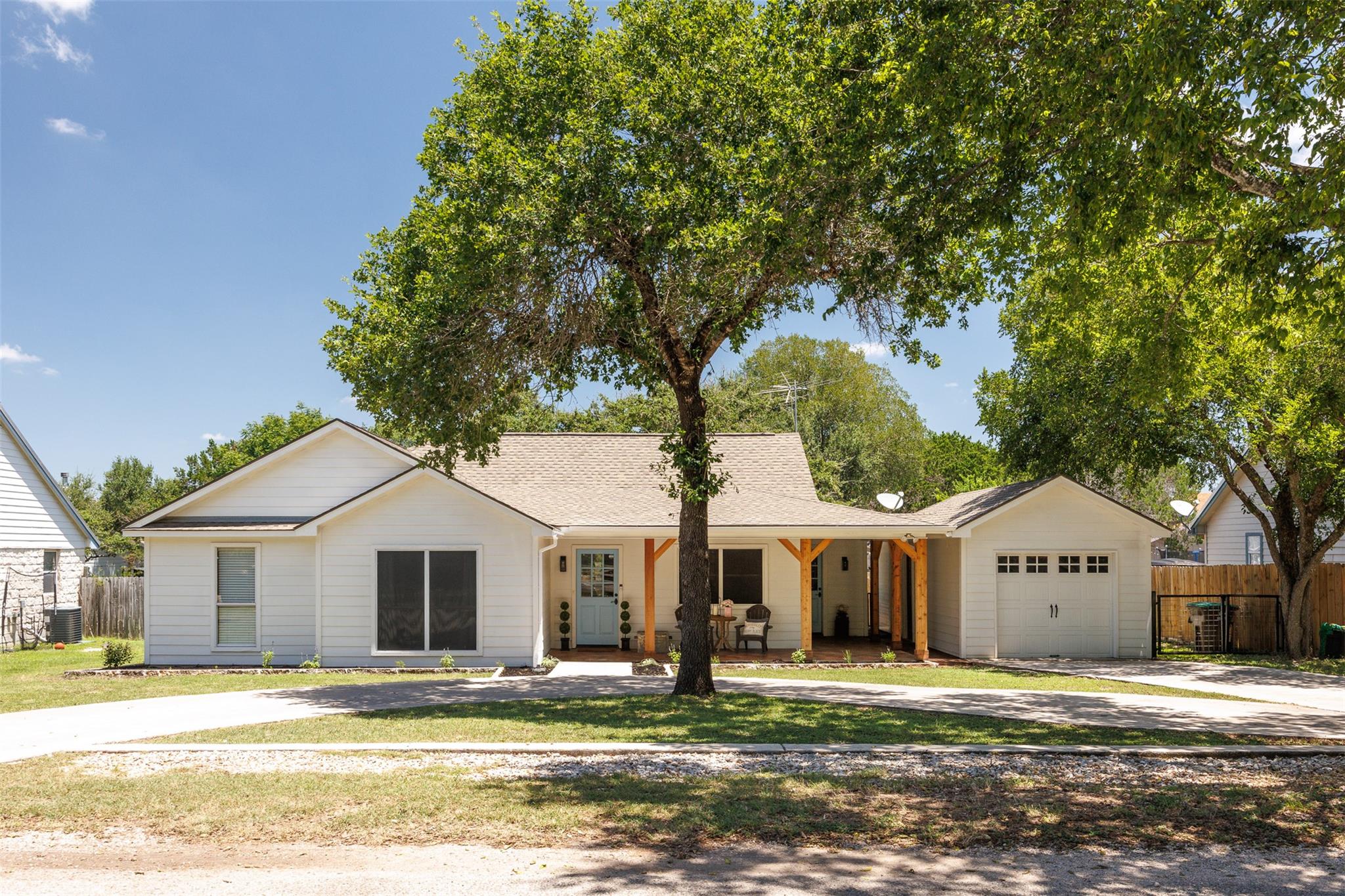 8 Deer Ridge, Wimberley, TX 78676 — photo 1