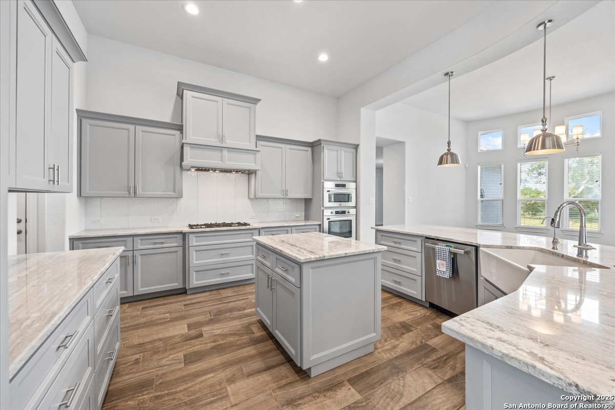 292 Scenic Canyon, , 78132 — photo 1