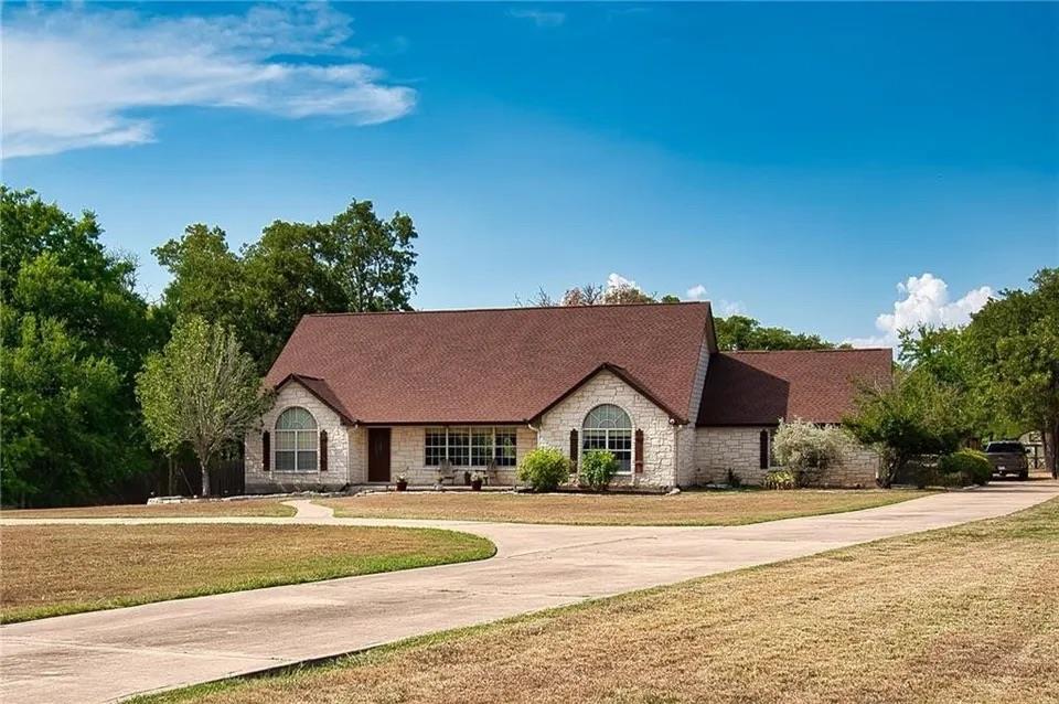 137 Wamel, Cedar Creek, TX 78612 — photo 1