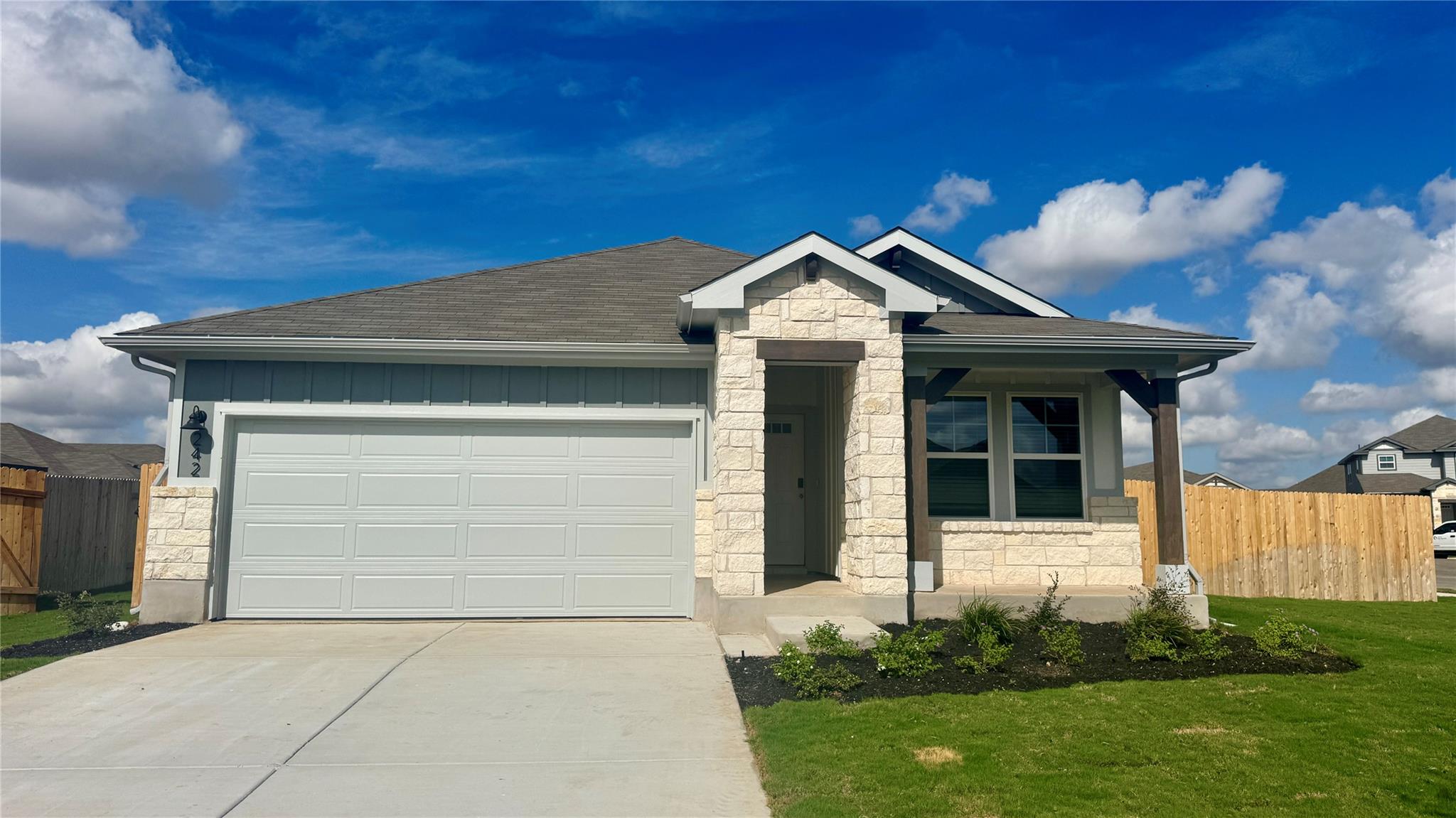 242  Red Tail Hawk Ln, Cedar Creek, TX 78612 — photo 1