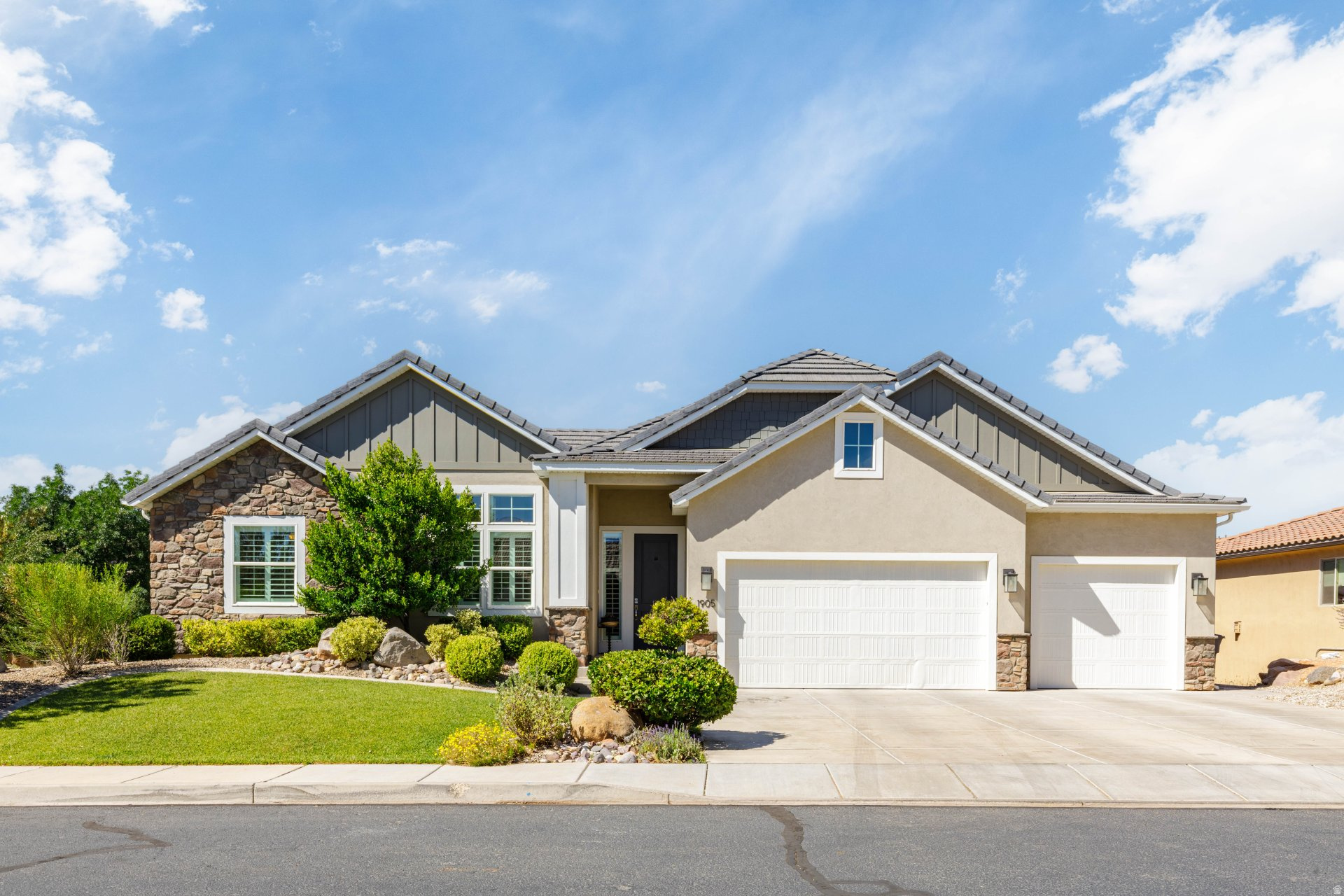 1905 W PIKES CIR, St. George, UT 84770 — photo 1