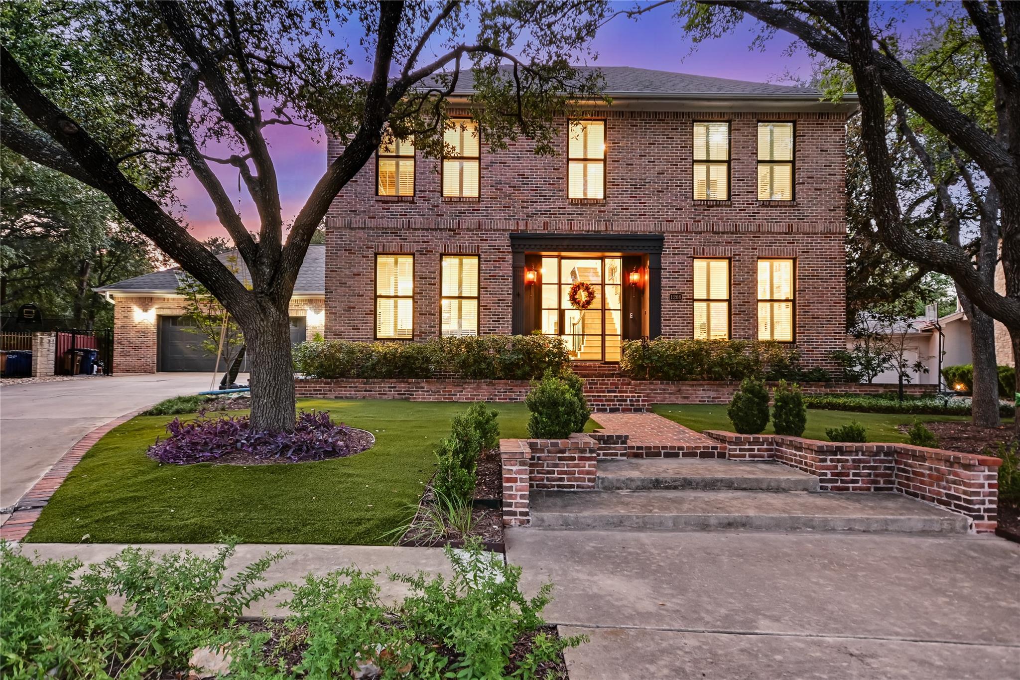 1208 Grosvener, Austin, TX 78746 — photo 1