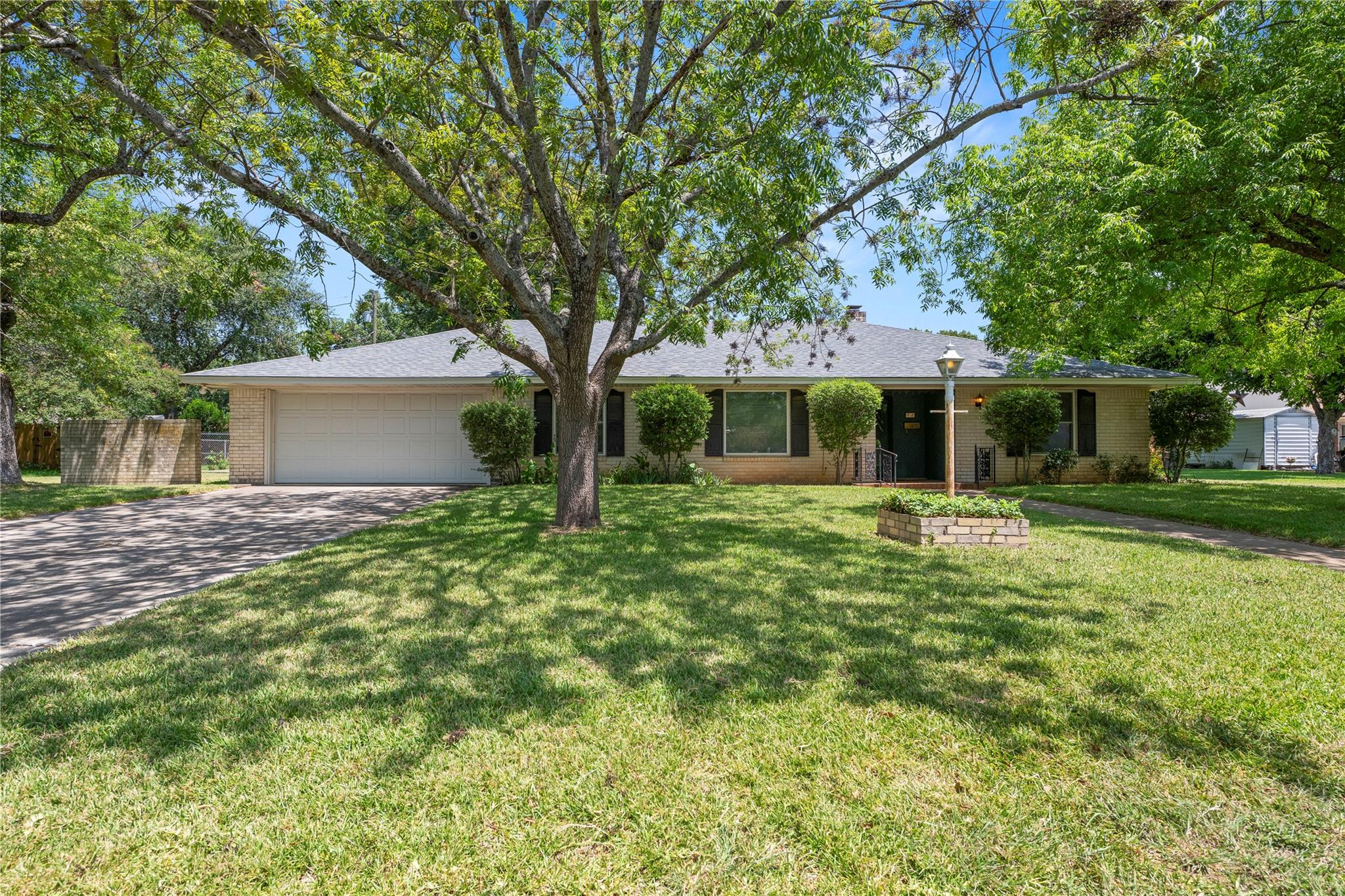 12 Killen, Temple, TX 76501 — photo 1