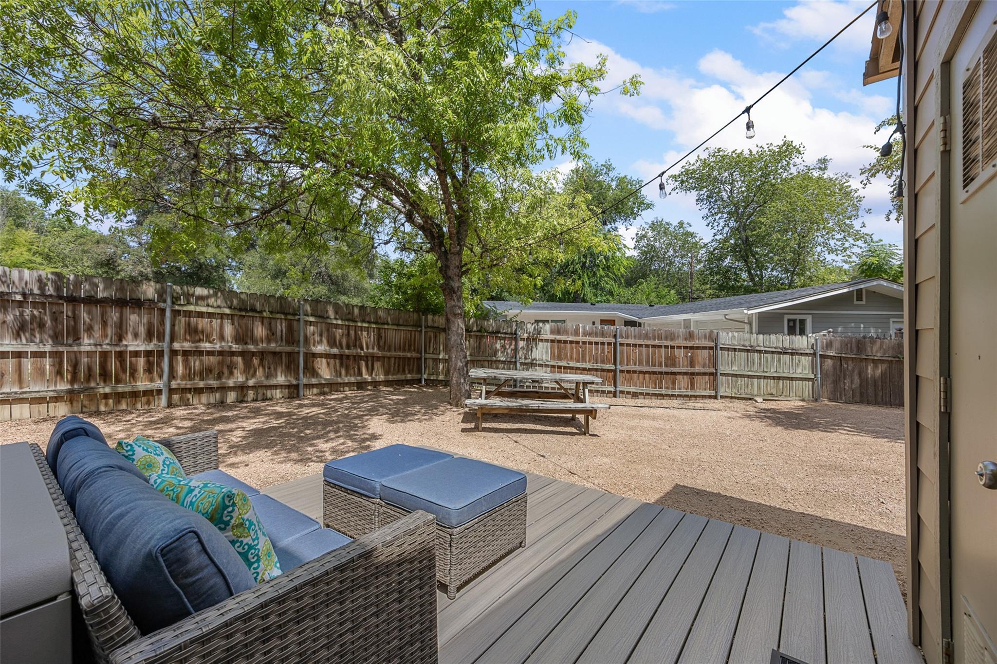 1404 Southport Dr #A, Austin, TX 78704 — photo 1