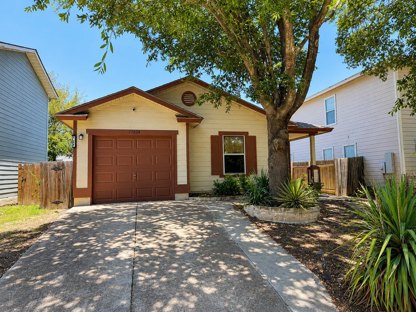 13504 Alysheba, Del Valle, TX 78617 — photo 1
