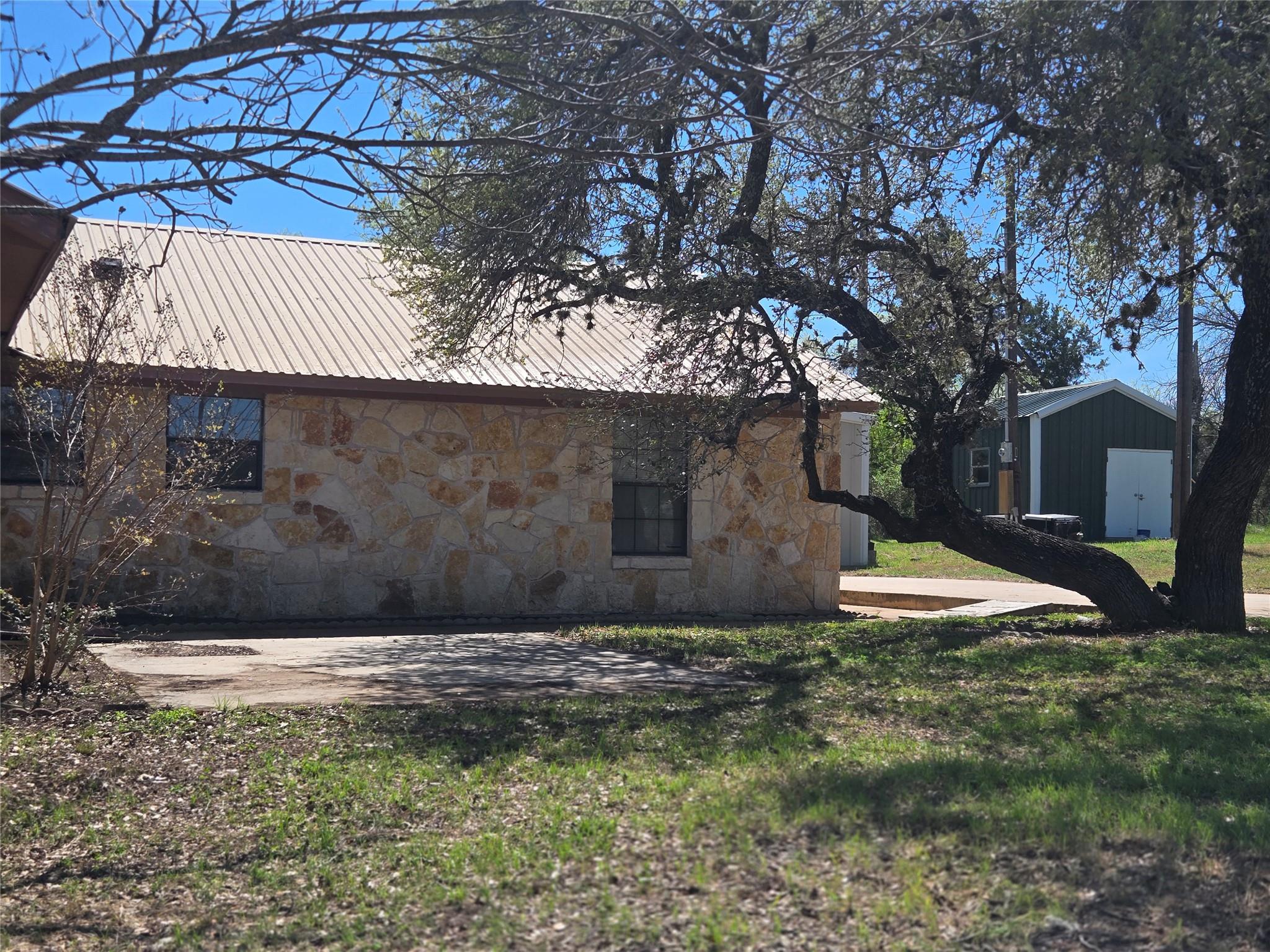 12257 Fm 1431, Marble Falls, TX 78654 — photo 1