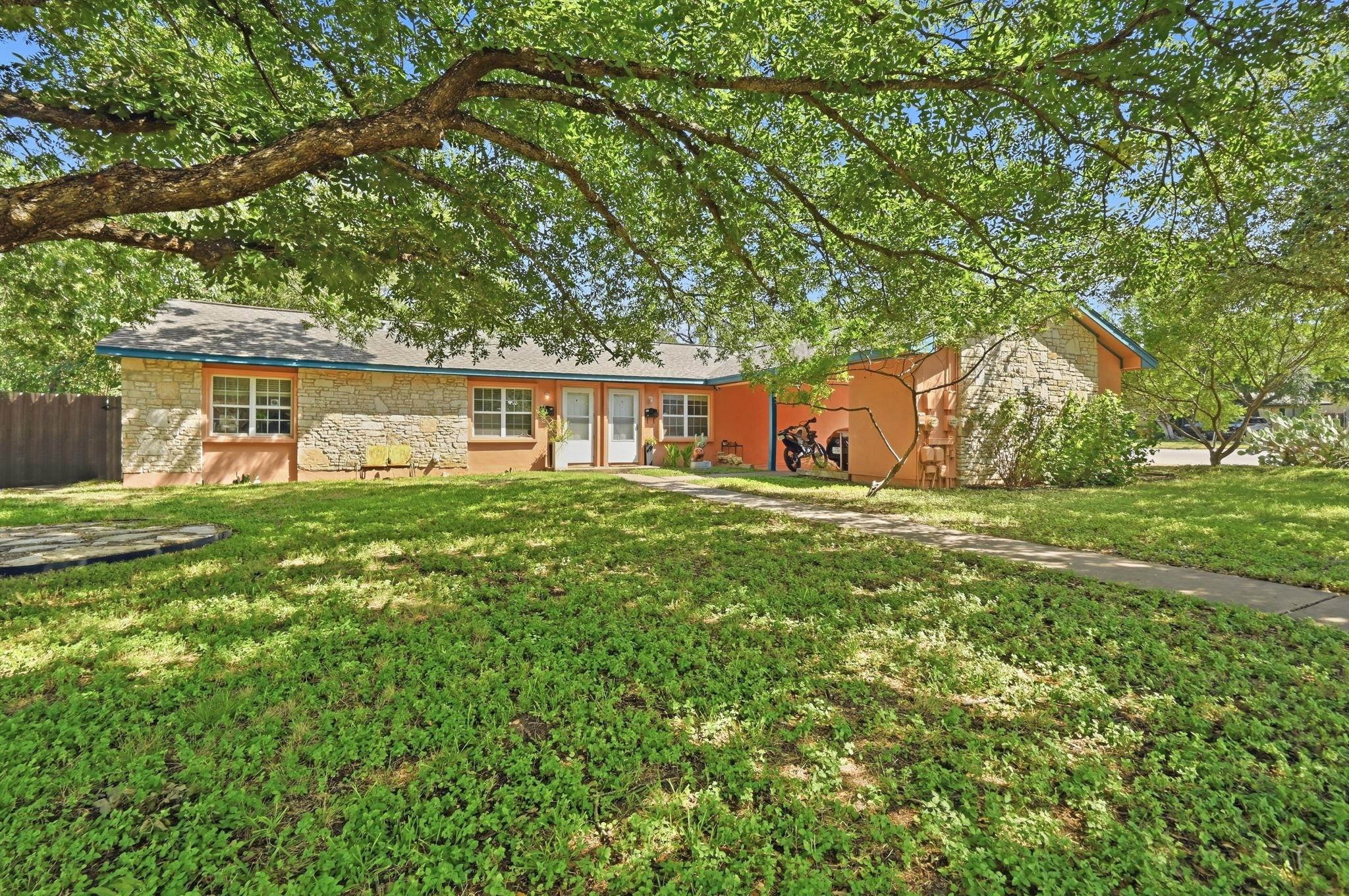 4910 Suburban, Austin, TX 78745 — photo 1