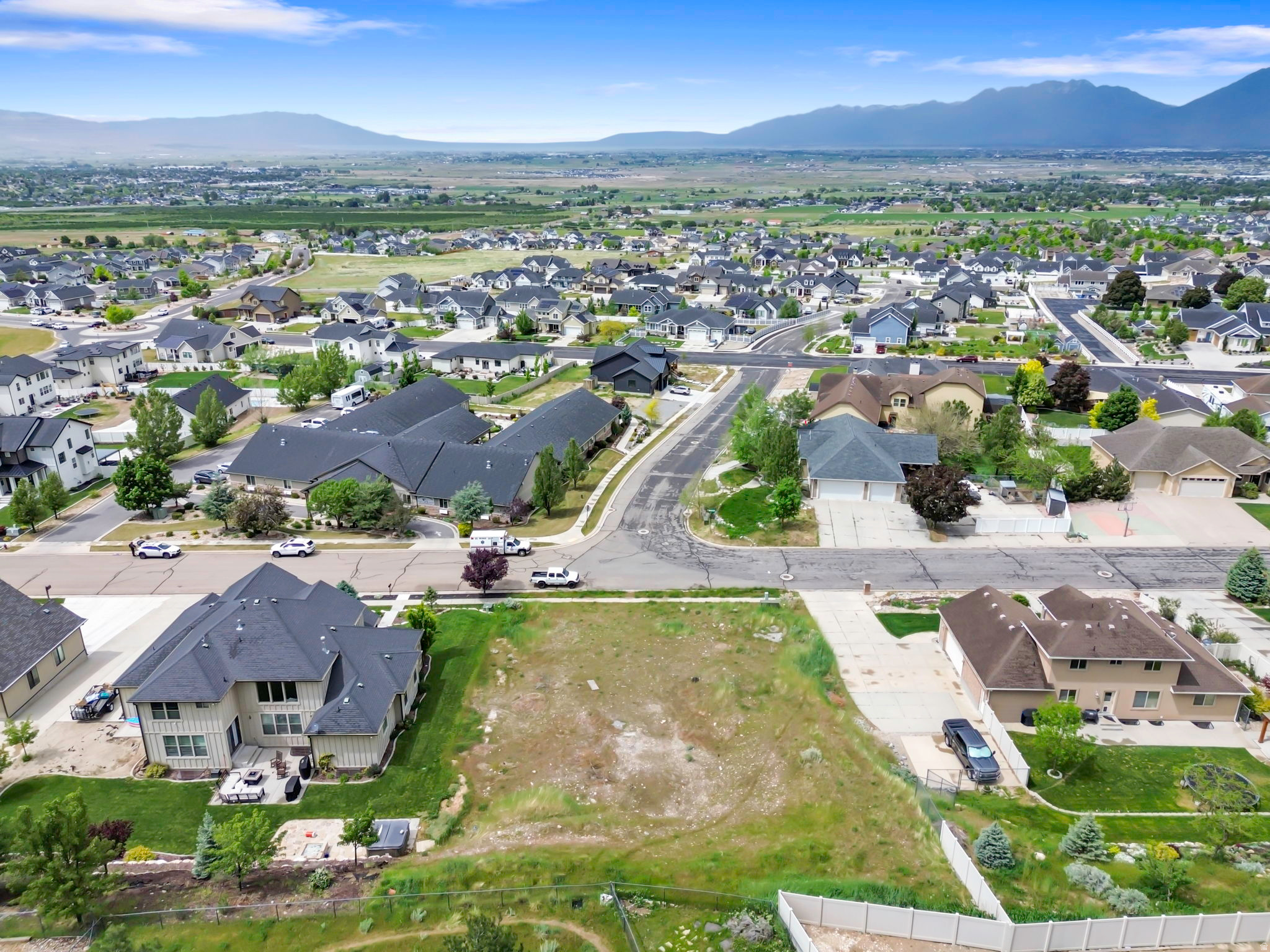 197 W OLYMPIC LN, Elk Ridge, UT 84651 — photo 1