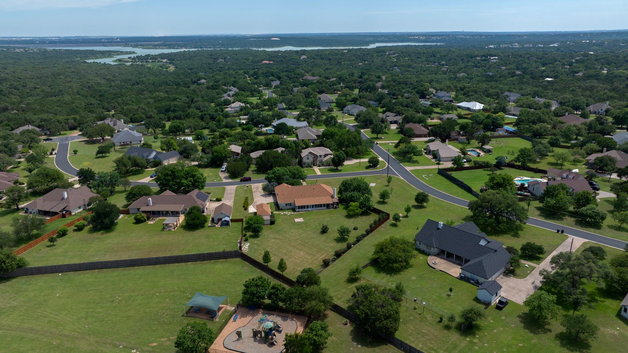 101 Lakeview, Georgetown, TX 78633 — photo 1