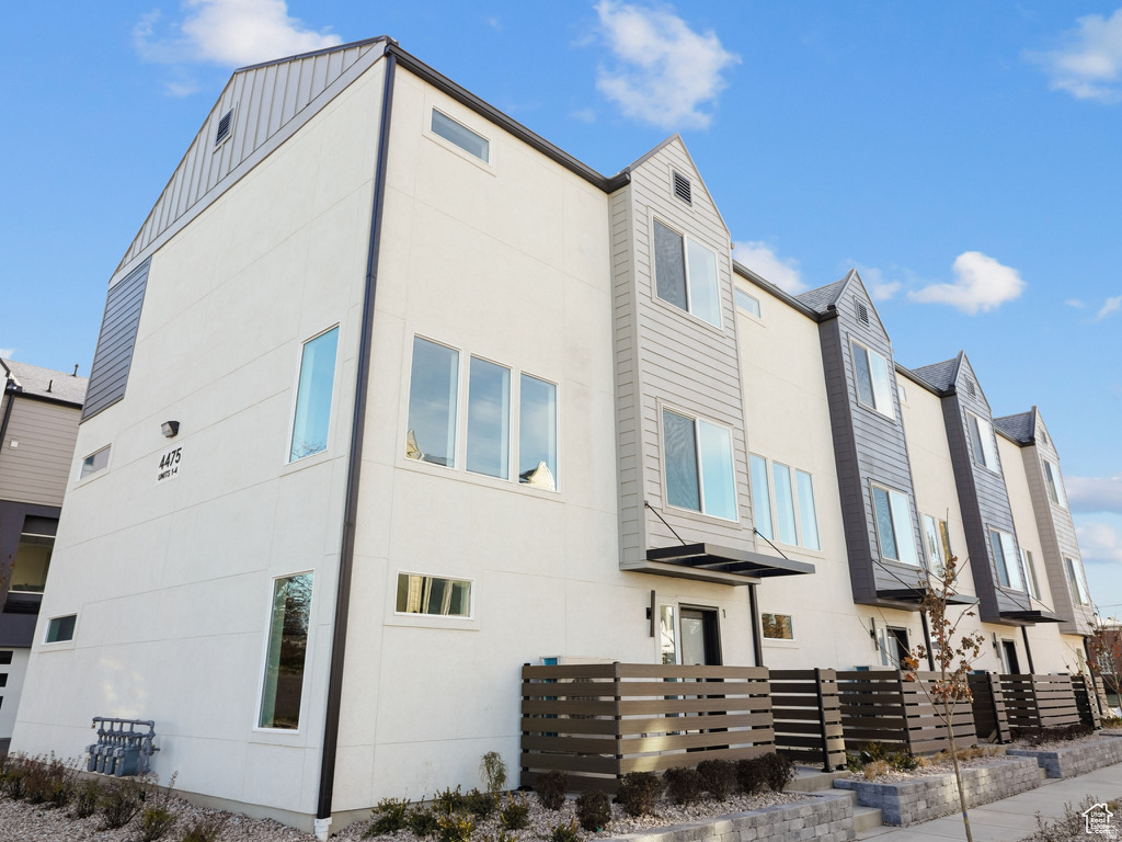 4483 S 500 E #3, Millcreek, UT 84107 — photo 1