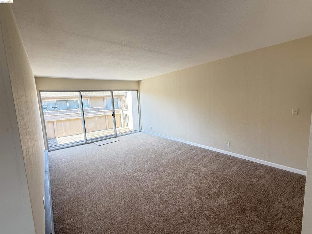 260 Industrial Pkwy 38, Hayward, CA 94544 — photo 1