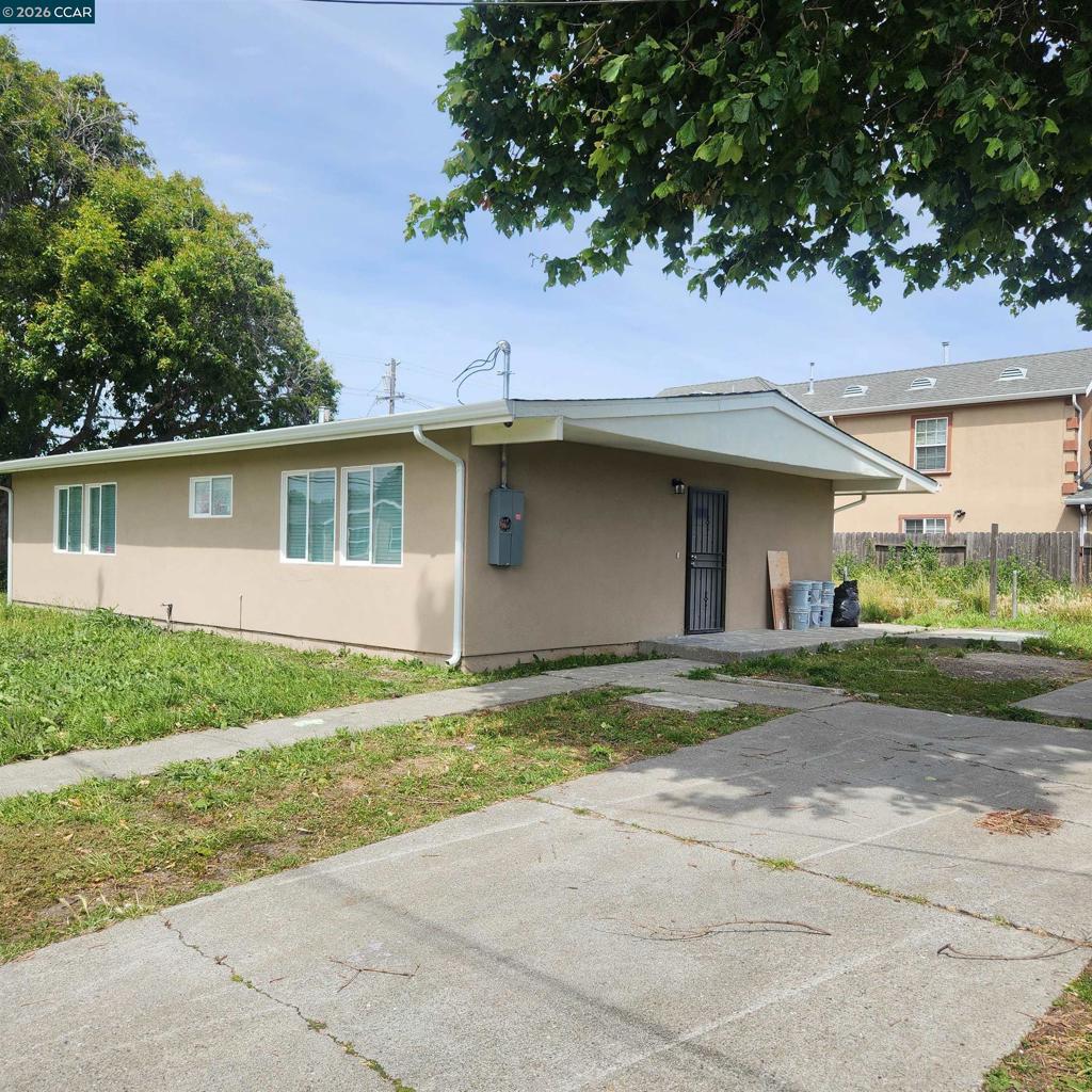 1744 4Th St, Richmond, CA 94801 — photo 1