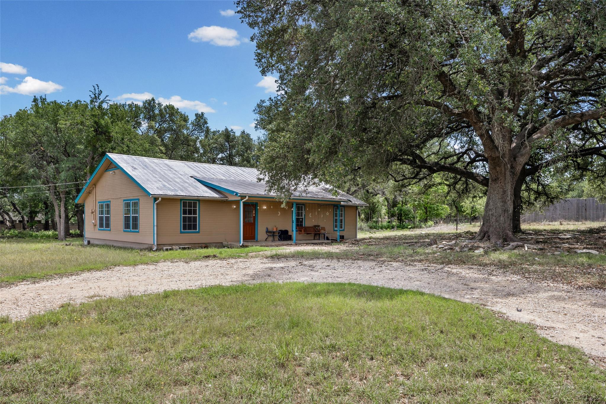 6843 Lakewood, Georgetown, TX 78633 — photo 1