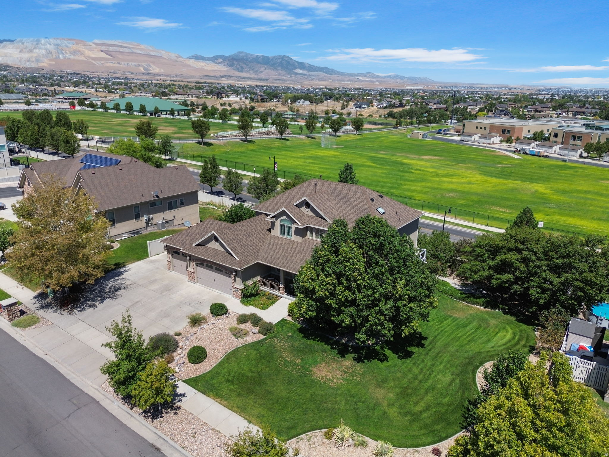 6042 W TRAILVIEW WAY, Herriman, UT 84096 — photo 1