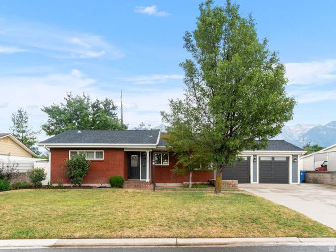 8859 S 1275 E, Sandy, UT 84094 — photo 1