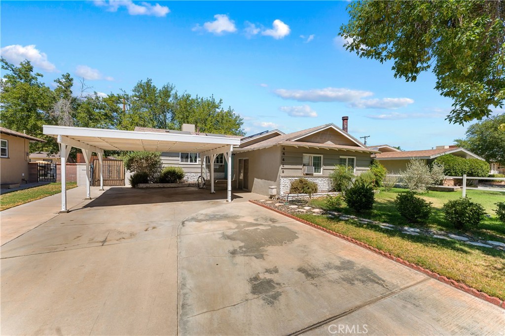 44449 Loneoak, Lancaster, CA 93534 — photo 1