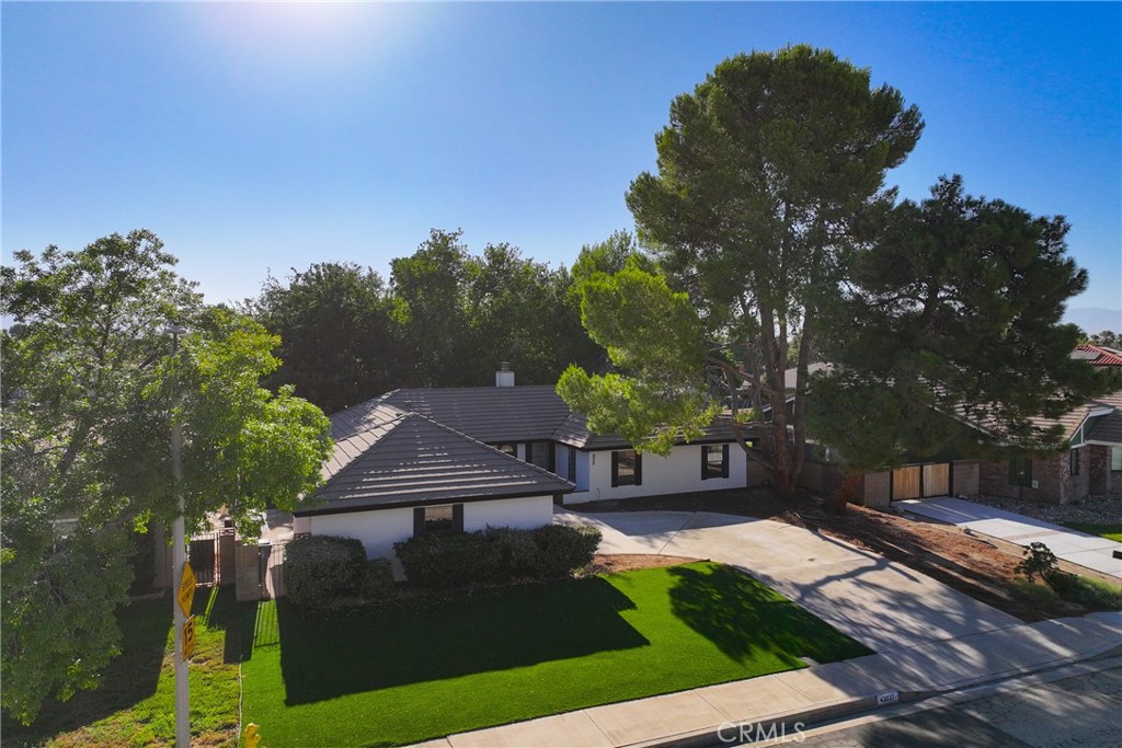 43037 Sachs Dr, Lancaster, CA 93556 — photo 1