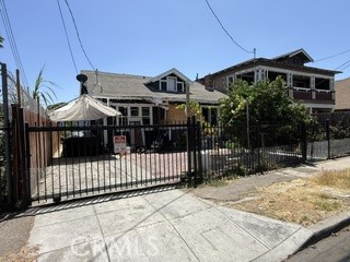 336 W 45th Street, Los Angeles, CA 90037 — photo 1