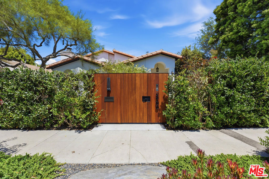 2900 Clune Avenue, Los Angeles, CA 90291 — photo 1