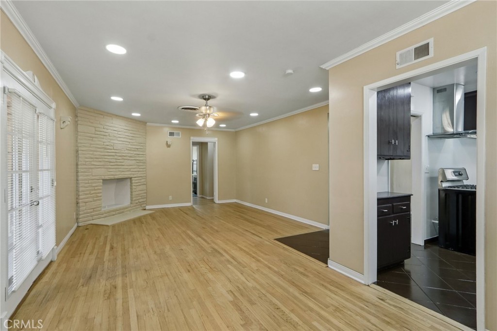 13155 Gault, Los Angeles, CA 91605 — photo 1