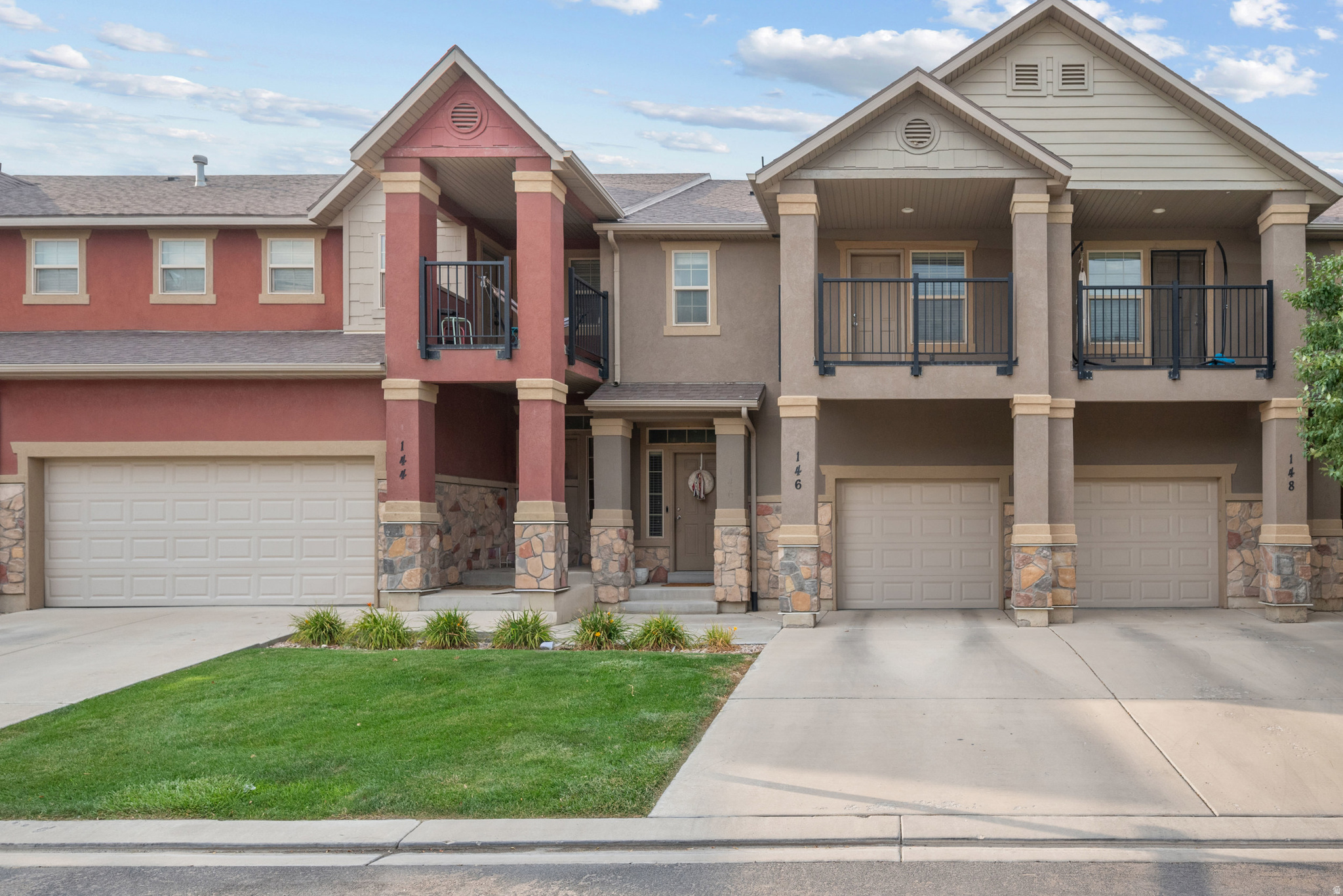 146 E CARBONELL WAY, Saratoga Springs, UT 84045 — photo 1