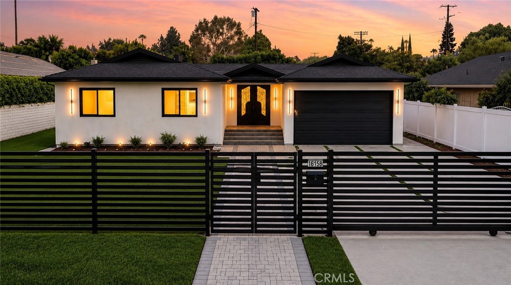 16158 Magnolia Boulevard, Encino, CA 91436 — photo 1