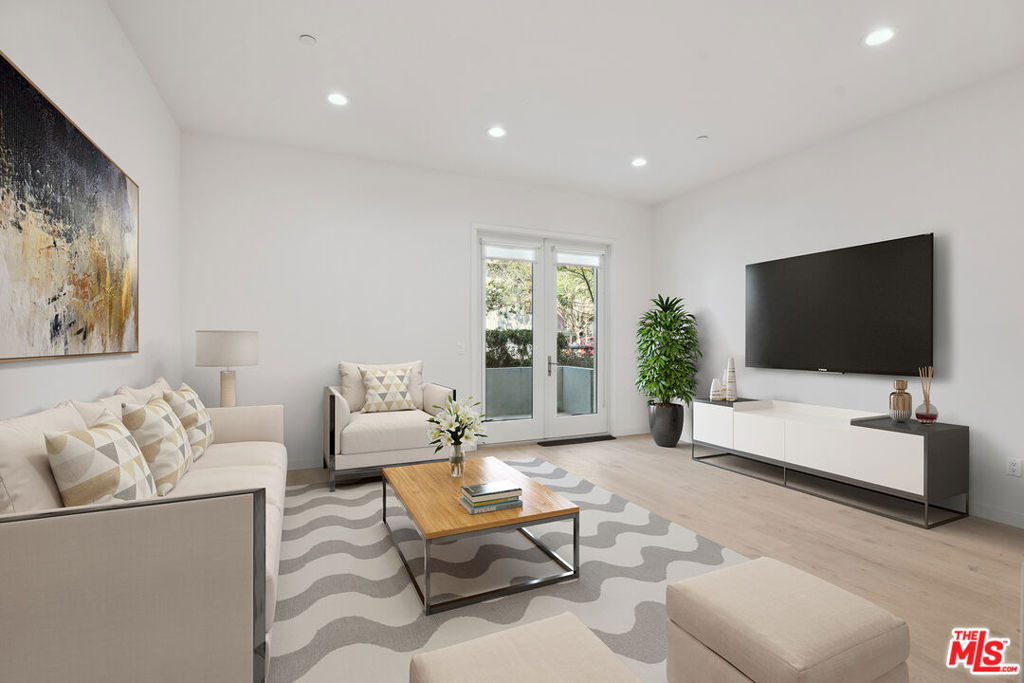1746 Garfield Place 101, Los Angeles, CA 90028 — photo 1