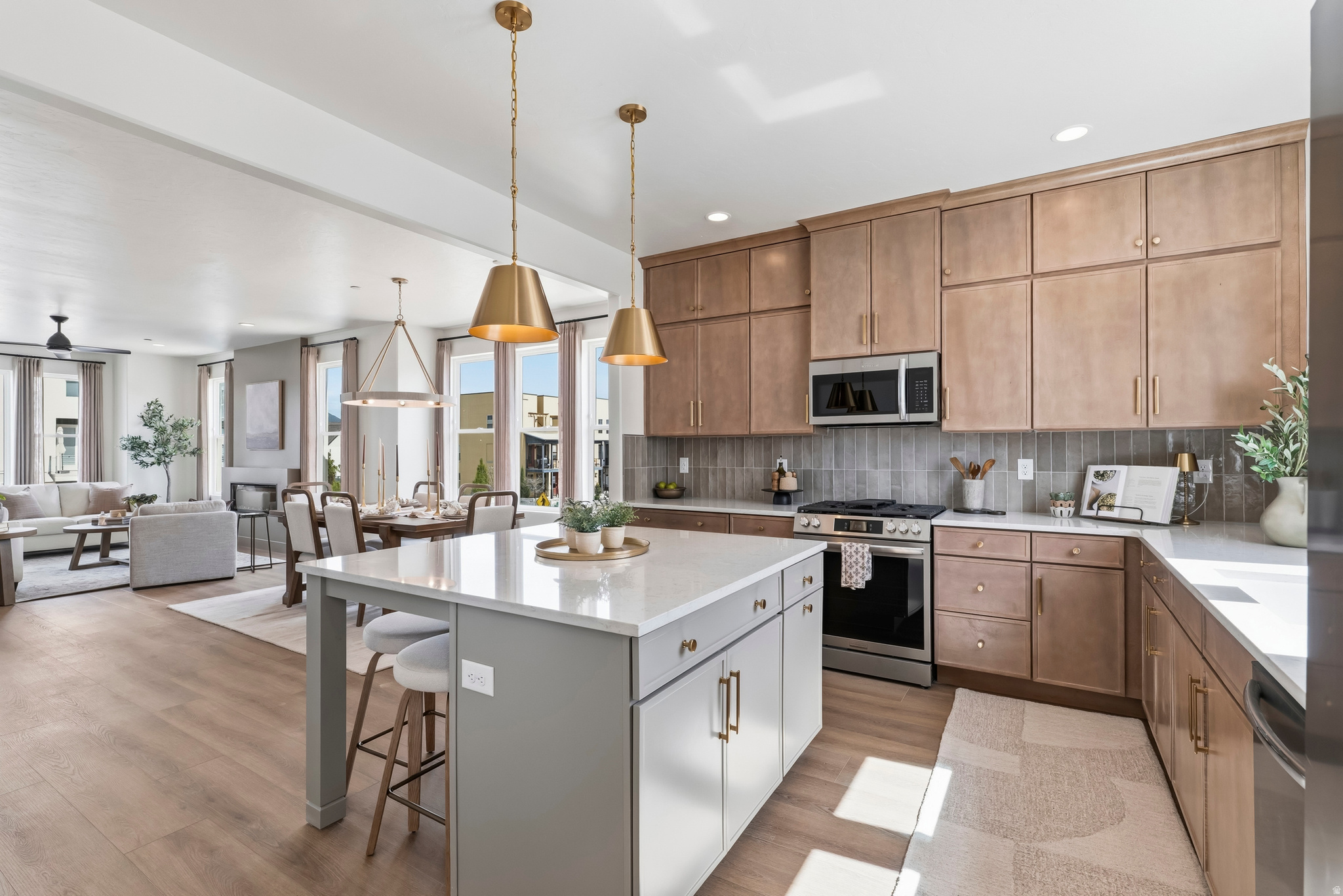 10988 S LAKE RUN RD #154, South Jordan, UT 84009 — photo 1