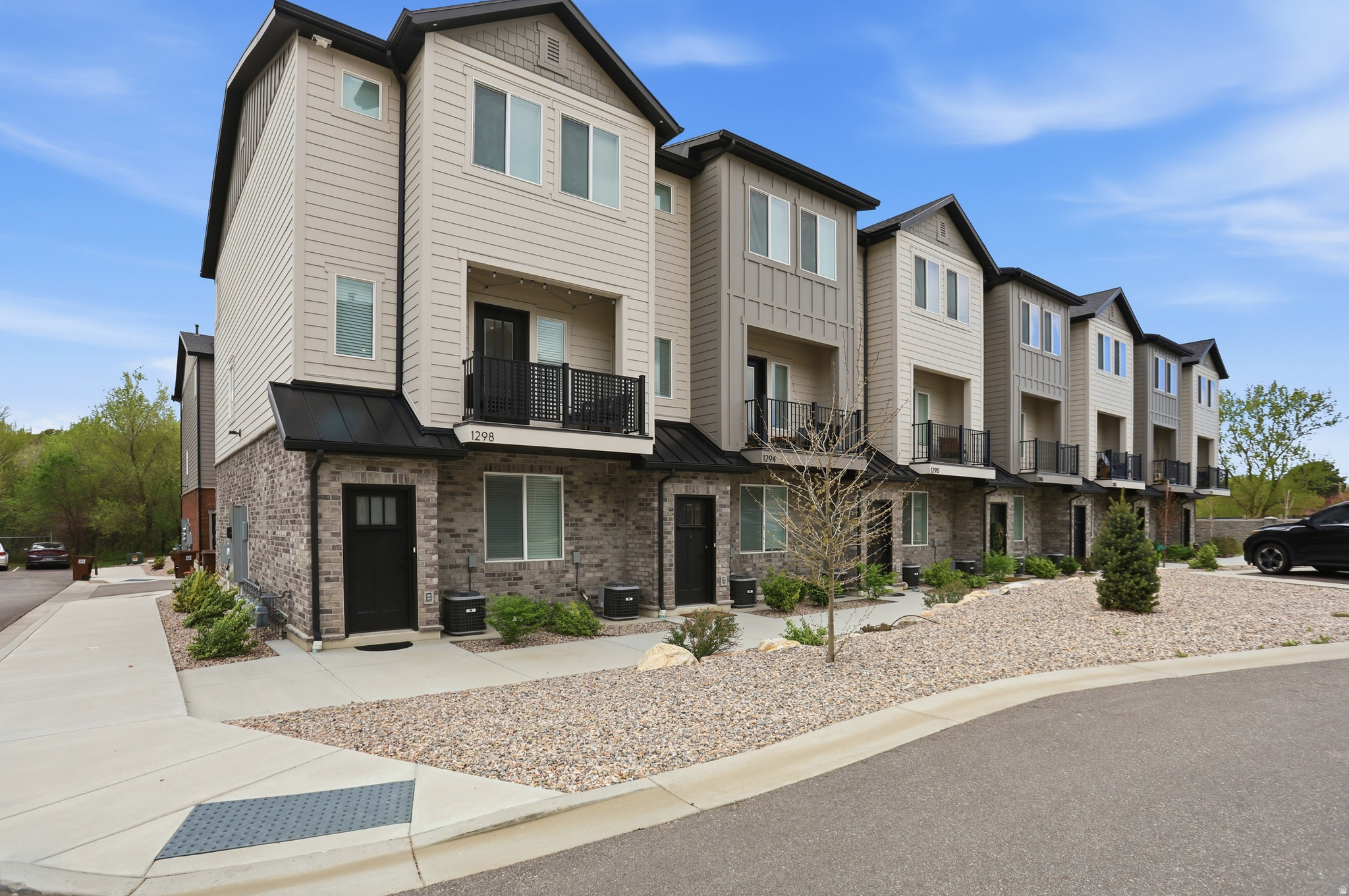 1298 E 1640 S, Ogden, UT 84404 — photo 1
