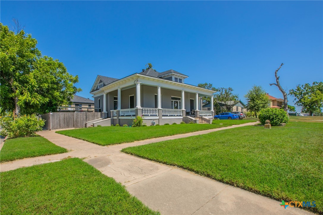 818 3rd, Temple, TX 76504 — photo 1