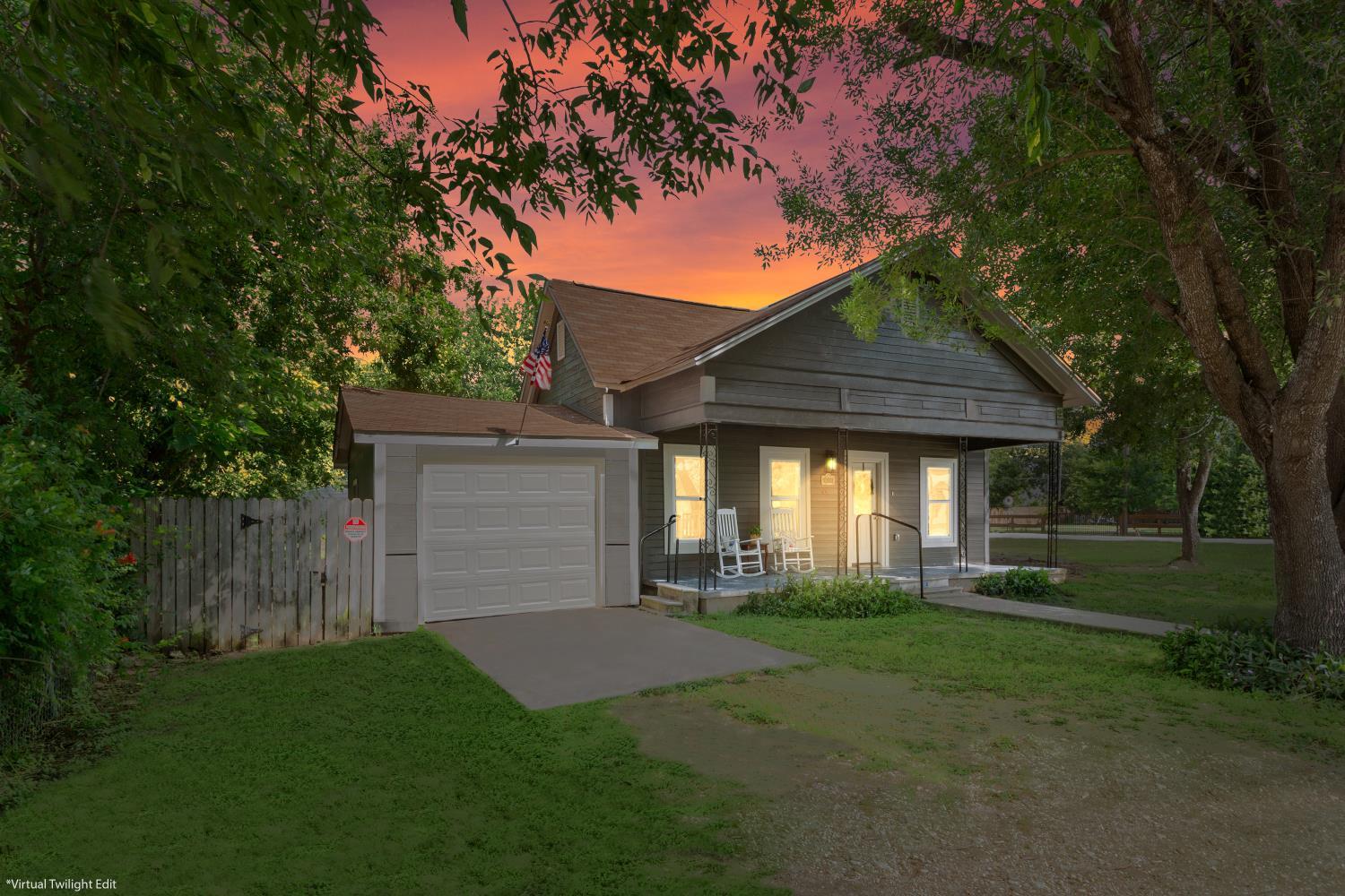 405 Evie, Bartlett, TX 76511 — photo 1