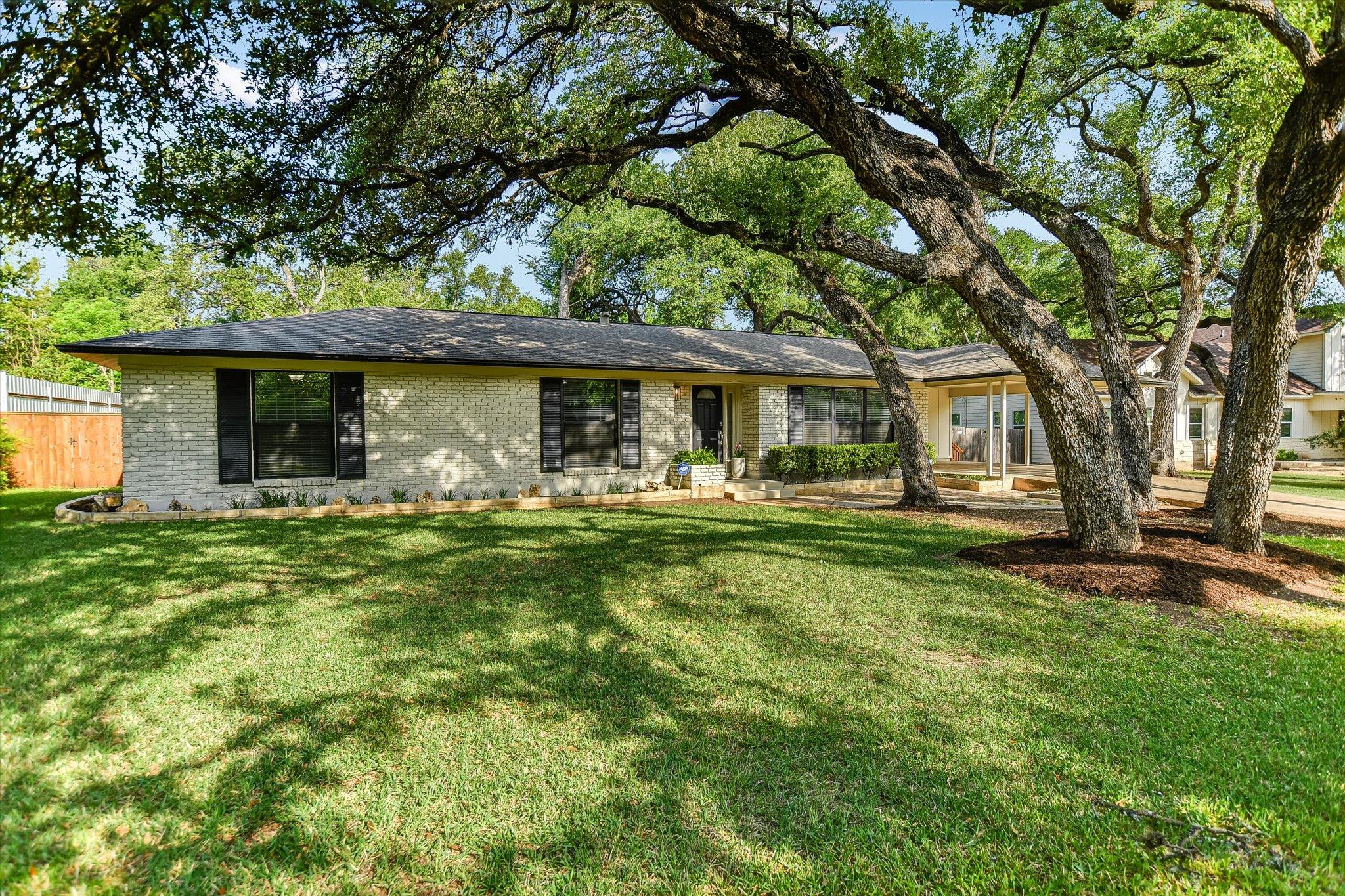 11806 Arabian, Austin, TX 78759 — photo 1